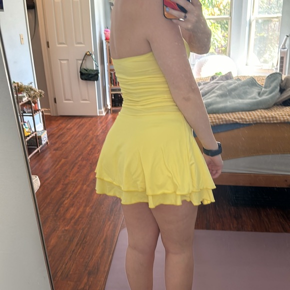 Calidoe yellow strapless sundress - Picture 2 of 2